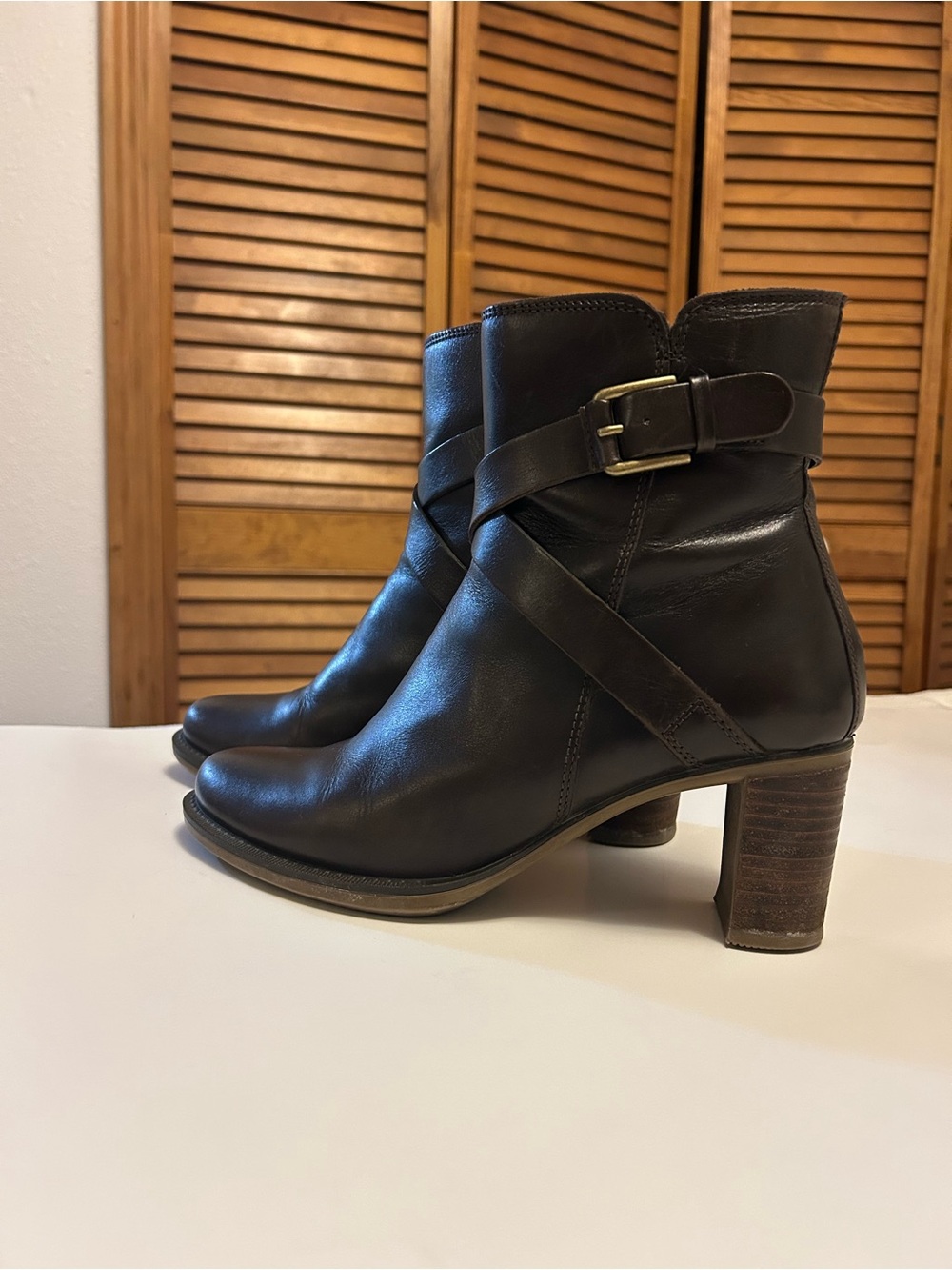 ECCO Women's Brown Leather Ankle Booties, Crossover Strap & Buckle, 3" Heel